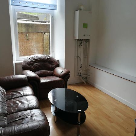 Budget Double Bedroom Near Glasgow City Centre And West End Экстерьер фото